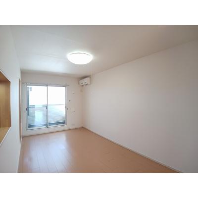 ウィンドミル　ヤマト 306【管理NO：1-018109401-03050】 ★家具家電は申し込み後に搬入します★の物件写真2