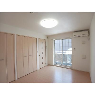 フィオーレ　コート 101【管理NO：1-017121101-01010】 ★家具家電は申し込み後に搬入します★の物件写真2