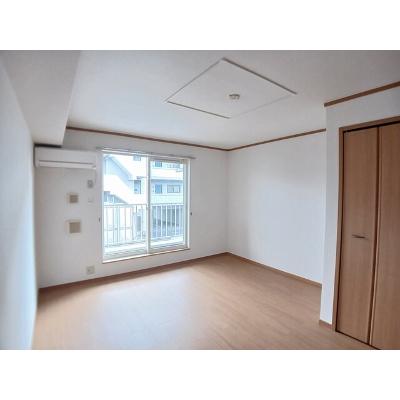 イーストアルカディア 202【管理NO：1-012623501-02020】 ★家具家電は申し込み後に搬入しますの物件写真2