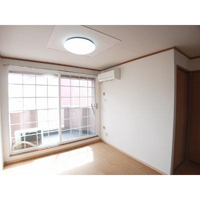パークサイドコート１ 201【管理NO：1-007200301-02010】 ★家具家電は申し込み後に搬入しますの物件写真2