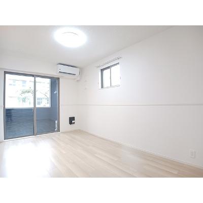 ラヴィエールⅡ 101【管理NO：1-028198602-01010】 ★家具家電は申し込み後に搬入します★ ★2026年09月下旬入居可能★の物件写真2