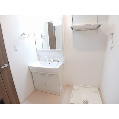 アルモニー 204【管理NO：1-027645101-02040】 ★家具家電は申し込み後に搬入します★の物件写真6