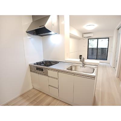 シルエーラ　セットＢ 203【管理NO：1-027392002-02030】 ★家具家電は申し込み後に搬入しますの物件写真3
