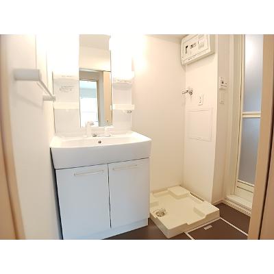 ラウンド・ハピネス 202【管理NO：1-018015801-02020】 ★家具家電は申し込み後に搬入します★の物件写真6