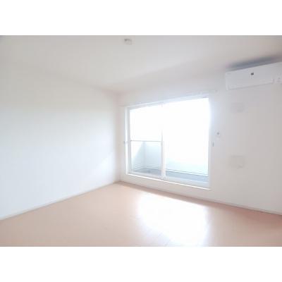 プロムナード 202【管理NO：1-018899401-02020】 ★家具家電は申し込み後に搬入します★の物件写真2