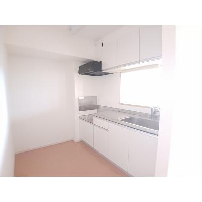 プロムナード 202【管理NO：1-018899401-02020】 ★家具家電は申し込み後に搬入します★の物件写真3