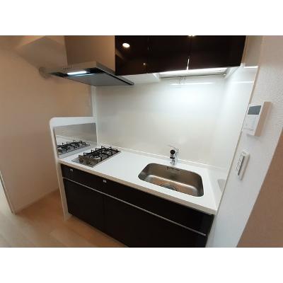 シャトーエレガント 302【管理NO：1-026763801-03020】 ★家具家電は申し込み後に搬入します 2026年08月中旬入居可能の物件写真3