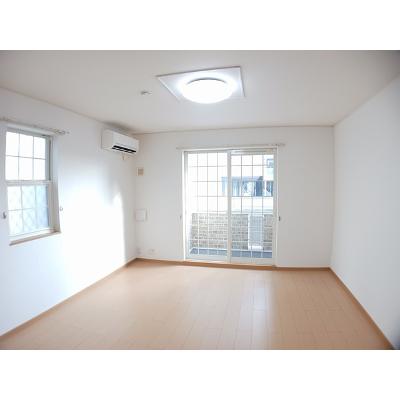ラ　プチ　レユニオン 101【管理NO：1-014692101-01010】 ★家具家電は申し込み後に搬入します 2026年07月中旬入居可能の物件写真2