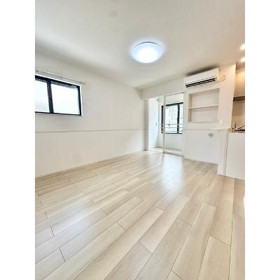 フランアンジュ 204【管理NO：1-028631601-02040】 ★家具家電は申し込み後に搬入します★の物件写真2