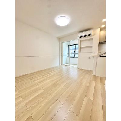 フランアンジュ 203【管理NO：1-028631601-02030】 ★家具家電は申し込み後に搬入します★の物件写真2