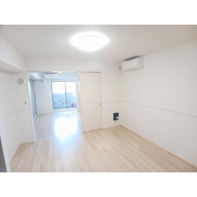 ベル　ファミーレ 302【管理NO：1-028359401-03020】 ★家具家電は申し込み後に搬入しますの物件写真2