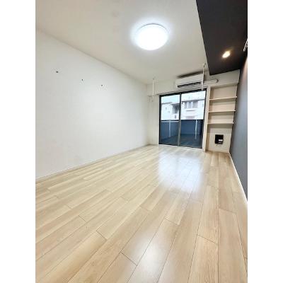 プリムローズ 103【管理NO：1-026348601-01030】 ★家具家電は申し込み後に搬入します★の物件写真2
