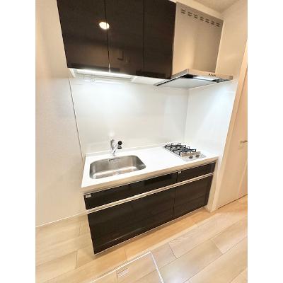 プリムローズ 103【管理NO：1-026348601-01030】 ★家具家電は申し込み後に搬入します★の物件写真3