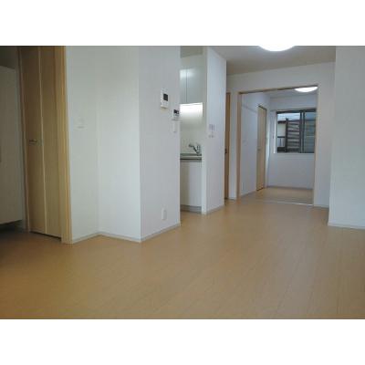 ＳＨＡＬＯＭ 103【管理NO：1-020371301-01030】 ★家具家電は申し込み後に搬入します 2026年07月中旬入居可能の物件写真2