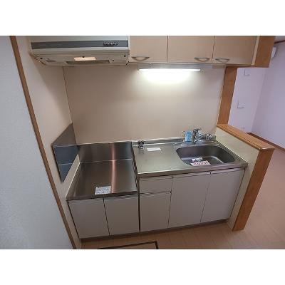 ライン・テラ 102【管理NO：1-014833801-01020】 ★家具家電は申し込み後に搬入します★の物件写真3