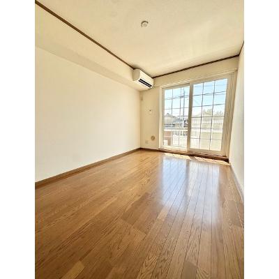 ヴィラカルフールⅡ 102【管理NO：1-011205602-01020】 ★家具家電は申し込み後に搬入します 2026年07月中旬入居可能の物件写真2