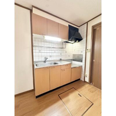 ヴィラカルフールⅡ 102【管理NO：1-011205602-01020】 ★家具家電は申し込み後に搬入します 2026年07月中旬入居可能の物件写真3