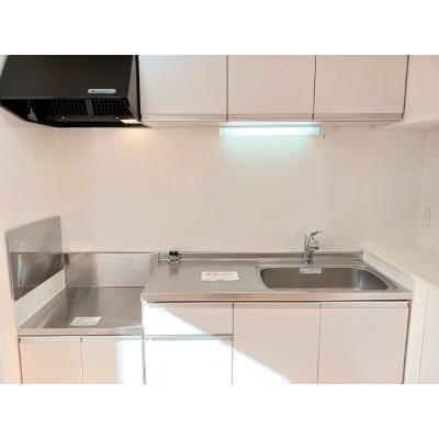 イリーデ摂津 205【管理NO：1-019585801-02040】 ★家具家電は申し込み後に搬入しますの物件写真3