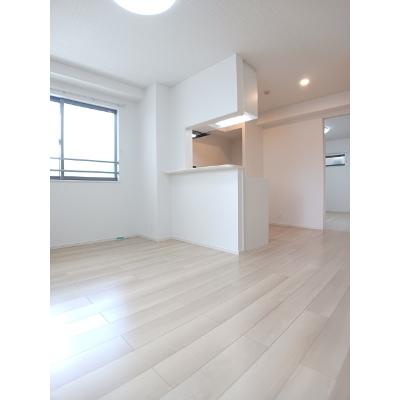 Ｌｅ・Ｃａｄｒｅ 101【管理NO：1-026237201-01010】 ★家具家電は申し込み後に搬入します★ ★2026年09月下旬入居可能★の物件写真2