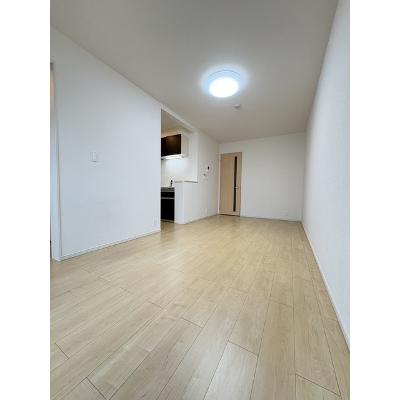 サンシャイン　ウィステリア 301【管理NO：1-025274301-03010】 ★家具家電は申し込み後に搬入しますの物件写真2