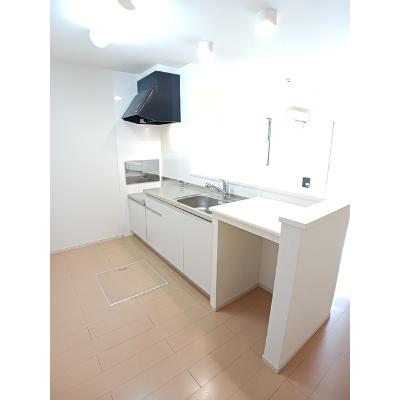 ソレイユ 101【管理NO：1-018582001-01010】 ★家具家電は申し込み後に搬入します★の物件写真3
