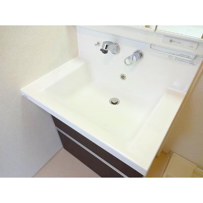 Ｌａ　Ｌｕｃｅ 406【管理NO：1-018506001-04050】 ★家具家電は申し込み後に搬入しますの物件写真6