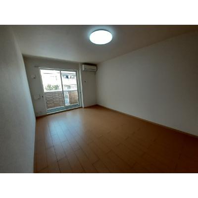 レイズ　ライト 105【管理NO：1-017602201-01040】 ★家具家電は申し込み後に搬入します 2026年08月上旬入居可能の物件写真2