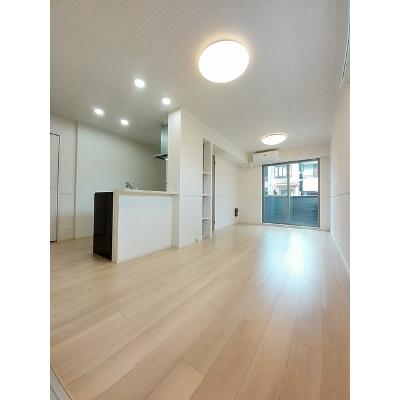 ランプ　タウン 101【管理NO：1-027064501-01010】 ★家具家電は申し込み後に搬入しますの物件写真2