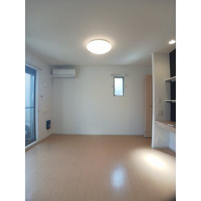 セレスコート花園 101【管理NO：1-020764201-01010】 ★家具家電は申し込み後に搬入します★の物件写真2