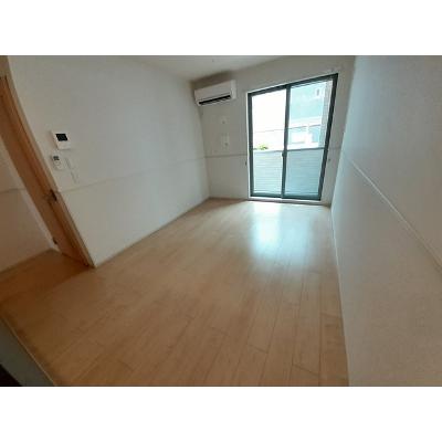 グレイス　ヴィオラ 101【管理NO：1-021615901-01010】 ★家具家電は申し込み後に搬入しますの物件写真2