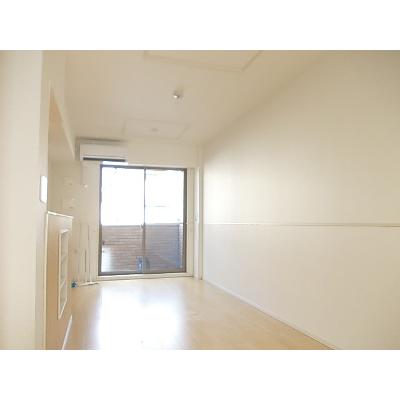 アビタシオン 103【管理NO：1-021513001-01030】 ★家具家電は申し込み後に搬入しますの物件写真2