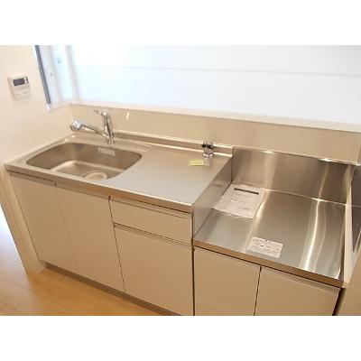 アビタシオン 103【管理NO：1-021513001-01030】 ★家具家電は申し込み後に搬入しますの物件写真3