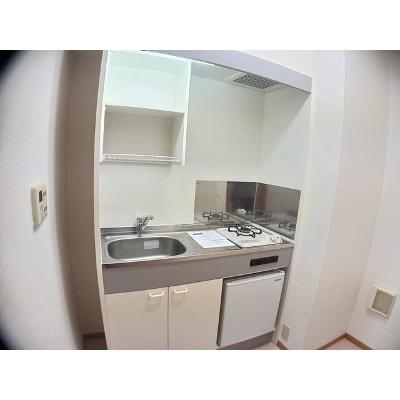 ブリック　メゾン　金剛 201【管理NO：1-012555701-02010】 ★家具家電は申し込み後に搬入しますの物件写真3