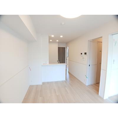 グラン・オーブ 205【管理NO：1-028423701-02040】 ★家具家電は申し込み後に搬入します★の物件写真2