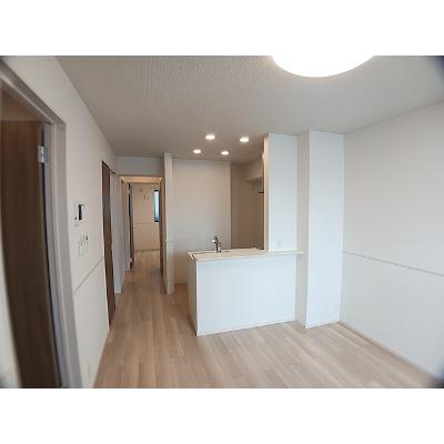 テナム　プレッソ　メゾン 102【管理NO：1-028068701-01020】 ★家具家電は申し込み後に搬入しますの物件写真2