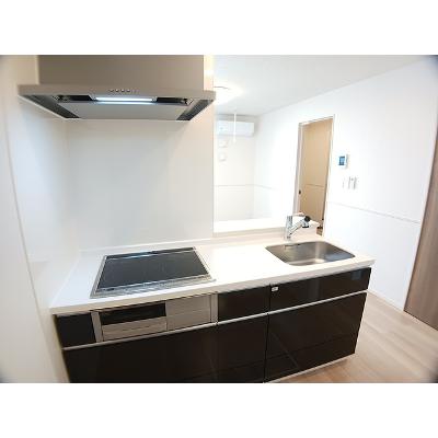 テナム　プレッソ　メゾン 102【管理NO：1-028068701-01020】 ★家具家電は申し込み後に搬入しますの物件写真3