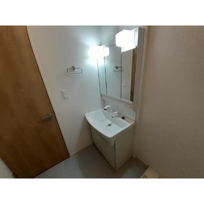 バーミィ 203【管理NO：1-026847101-02030】 ★家具家電は申し込み後に搬入します 2026年08月中旬入居可能の物件写真6