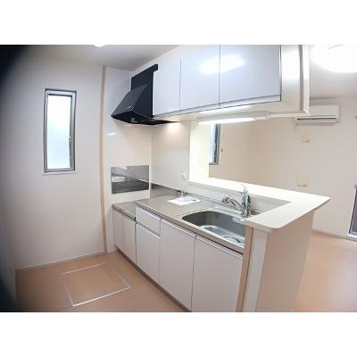 メゾン　バルーンフラワー 103【管理NO：1-019591701-01030】 ★家具家電は申し込み後に搬入します★の物件写真3