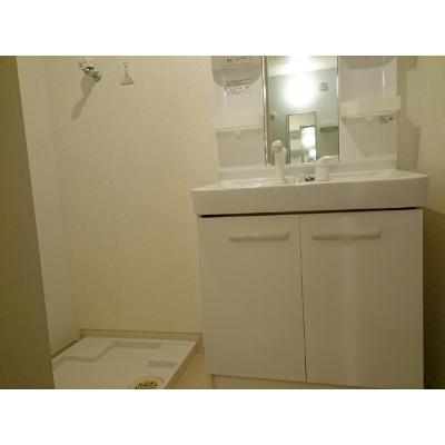ラフレシール 201【管理NO：1-019225701-02010】 ★家具家電は申し込み後に搬入します 2026年08月上旬入居可能の物件写真6