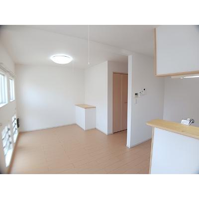 フェリーチェⅠ 203【管理NO：1-017310801-02030】 ★家具家電は申し込み後に搬入しますの物件写真2
