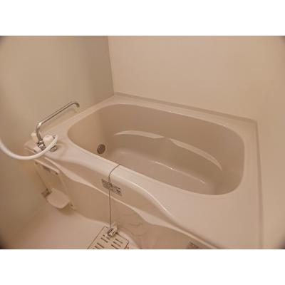 ドゥーエ 102【管理NO：1-015196101-01020】 ★家具家電は申し込み後に搬入しますの物件写真4