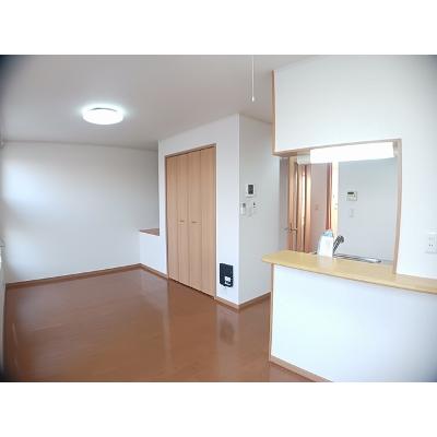ソフィアコート 203【管理NO：1-013813201-02030】 ★家具家電は申し込み後に搬入します 2026年08月中旬入居可能の物件写真2