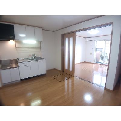 ファシネイション春日Ⅱ 103【管理NO：1-013381201-01030】 ★家具家電は申し込み後に搬入します★の物件写真2