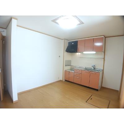 ファシネイション春日Ⅰ 101【管理NO：1-012910401-01010】 ★家具家電は申し込み後に搬入します★の物件写真2