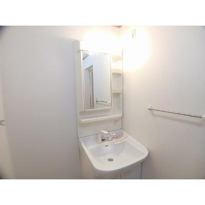 ミシュカーン 102【管理NO：1-011870501-01020】 ★家具家電は申し込み後に搬入しますの物件写真6