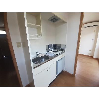 ヴィラ　ナカヤマ 205【管理NO：1-011746901-02040】 ★家具家電は申し込み後に搬入しますの物件写真3