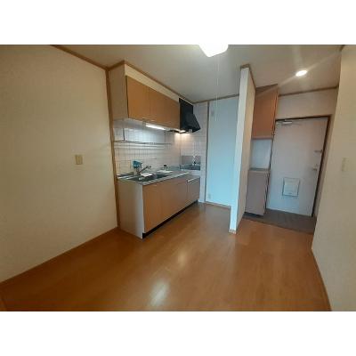 カーサ・フィオーレⅠ 302【管理NO：1-011732301-03020】 ★家具家電は申し込み後に搬入します 2026年07月中旬入居可能の物件写真2