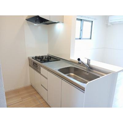 ルワンジュ草尾　Ⅱ 105【管理NO：1-025899602-01040】 ★家具家電は申し込み後に搬入します 2026年08月下旬入居可能の物件写真3