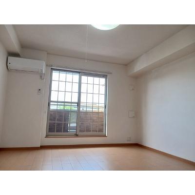 エクセレント　大美野 205【管理NO：1-014632201-02040】 ★家具家電は申し込み後に搬入します 2026年07月中旬入居可能の物件写真2