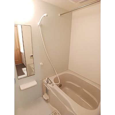 グランパレ 106【管理NO：1-015018801-01050】 ★家具家電は申し込み後に搬入します★ ★2026年08月中旬入居可能★の物件写真4